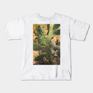 A Prickly Experience © Kids T-Shirt